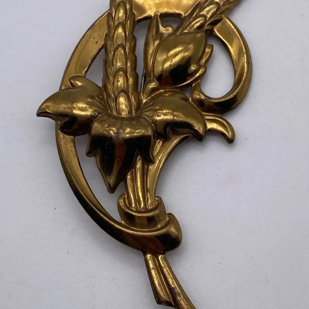 Vintage gold tone